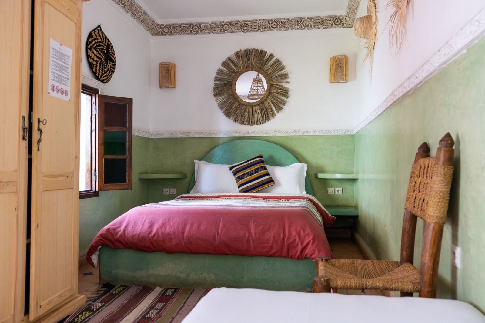 Chambre Triple Confort avec douche du Riad Davina